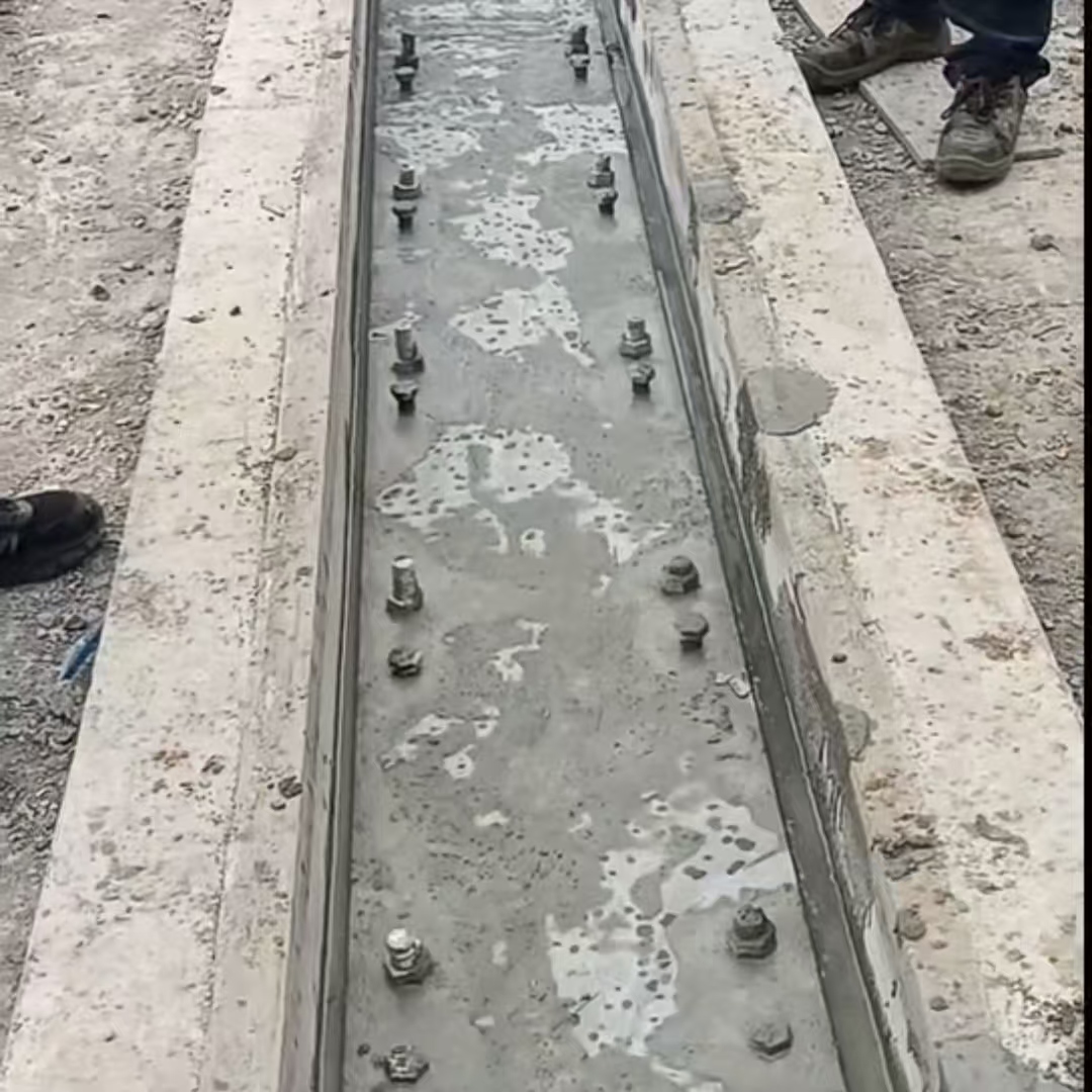 河源港口码头起重机龙门吊重型机械设备稳固用早强快凝轨道胶泥